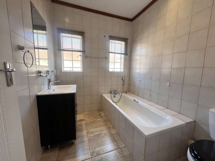 To Let 2 Bedroom Property for Rent in Doringkruin North West